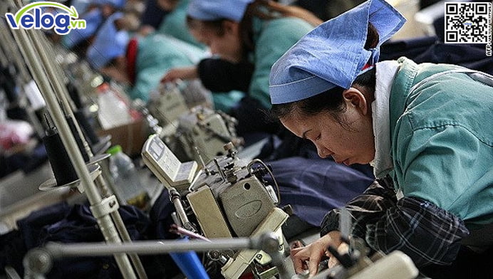 Trung Quốc: Hàng nghìn nhà máy đóng cửa hàng loạt, dân lao động không biết đi về đâu 2 trq1